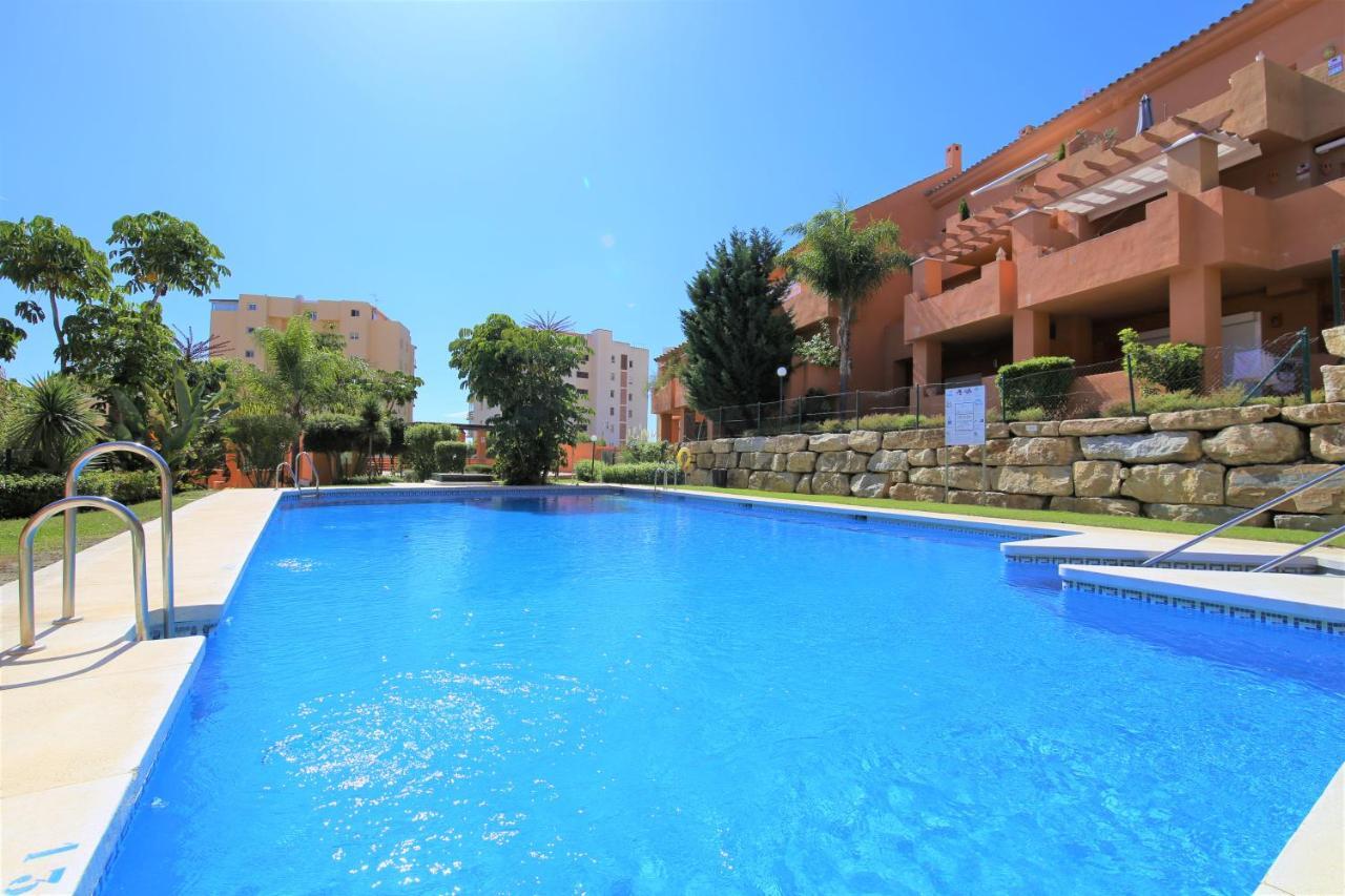 Apartment Nala Estepona Exterior photo